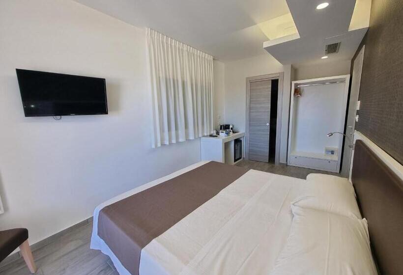 Номер Стандарт Вид на Море с Балконом, Rooms Dream Tropea