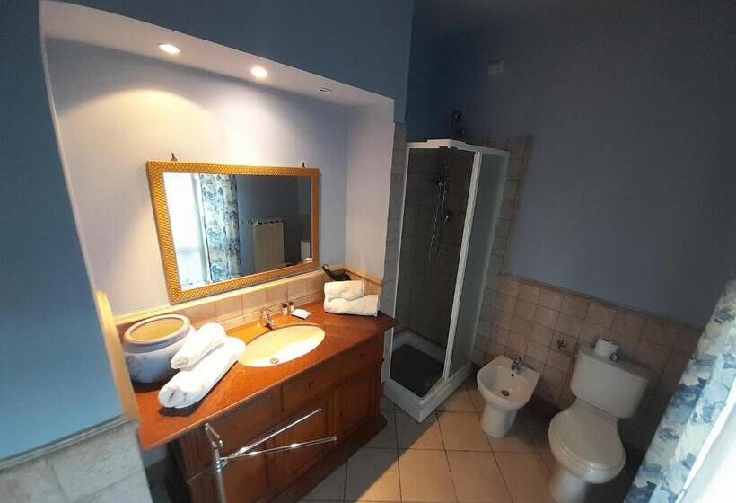 Номер Стандарт с Балконом, B&b La Casa Di Zia Lina