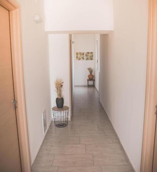 Номер Стандарт Индивидуальный, B&b Xenia