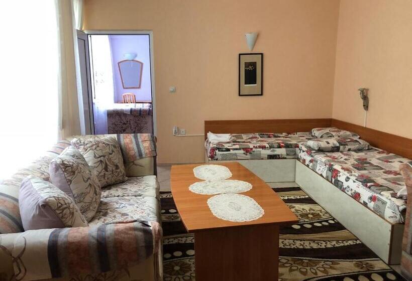 Апартаменты 1 Спальня, Daniel Guest House