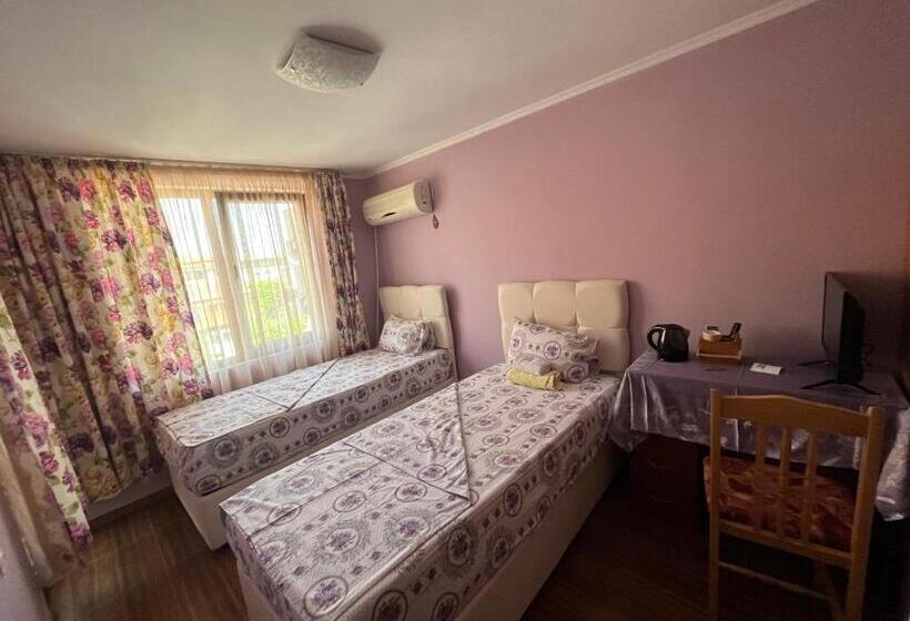 Номер Стандарт Индивидуальный, Daniel Guest House