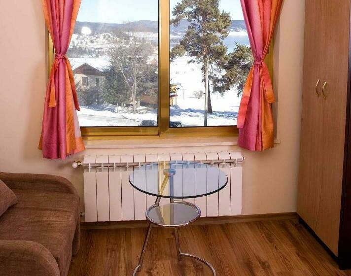 Номер Стандарт Вид на Озеро, Guest House Lidia