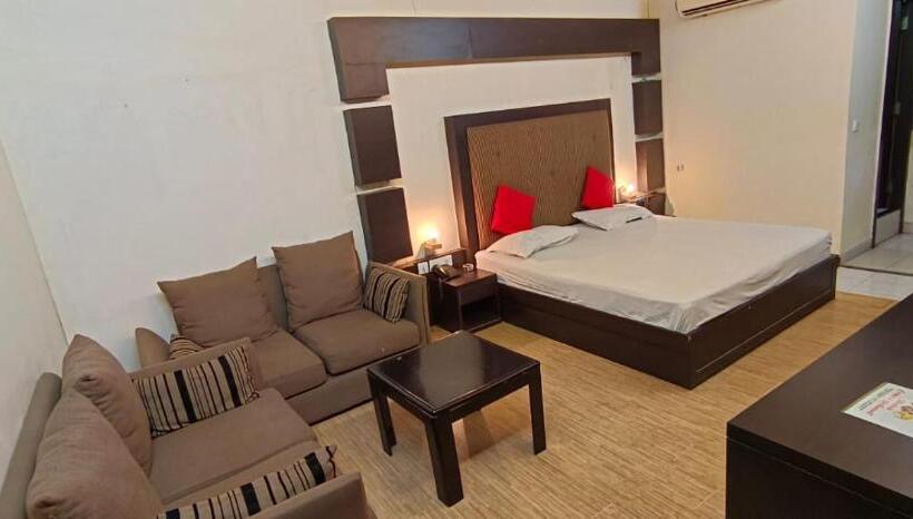 Номер Superior Кровать Кинг, V.i.p. Regency