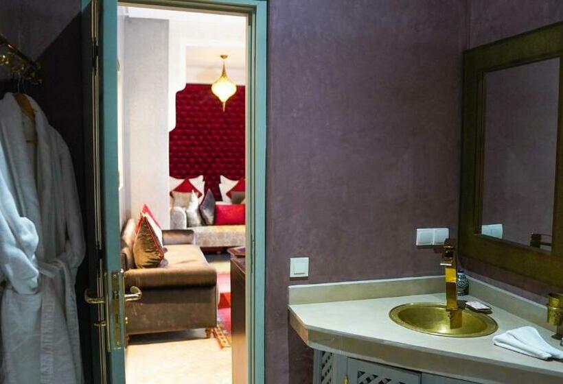 سوییت اجرایی, Riad Sultan Suleiman
