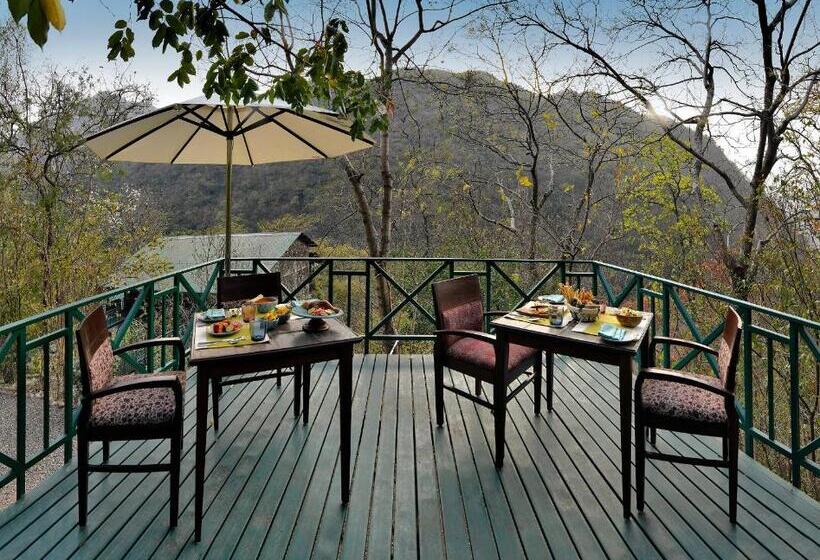 اتاق استاندارد, Neemrana S Glasshouse On The Ganges