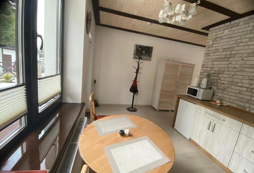 Appartement 1 Chambre, феєрія лісу