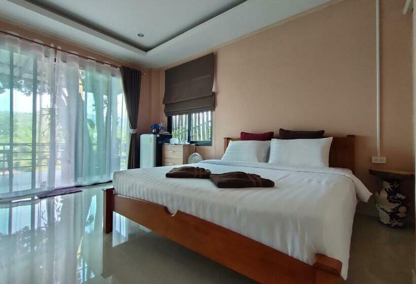 Deluxe room with river view, Rimwang The River Life