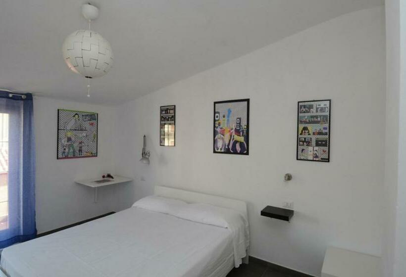 Номер Стандарт с Балконом, Accomodation Libertino