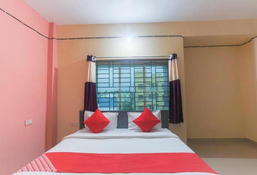 Classic Kolmen Hengen Huone, O Avigna Residency