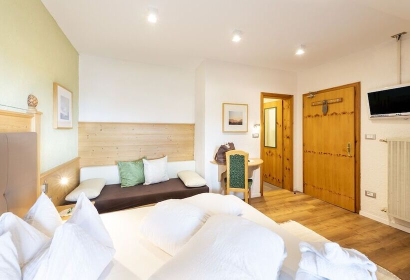Номер Стандарт Вид на Горы, Berghotel Jochgrimm   Your Dolomites Home