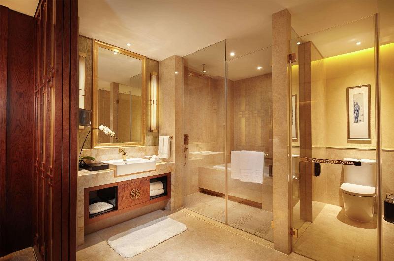 מיטת קינג בסוויטה, Hilton Tianjin Eco City