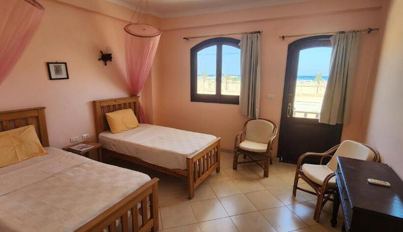 اتاق استاندارد با چشم‌انداز دریا, Rayhana Guest House