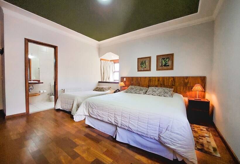 اتاق استاندارد سه نفره, Pousada Victoria Villa By Nacional Inn   A 800 Metros Da Vila Capivari