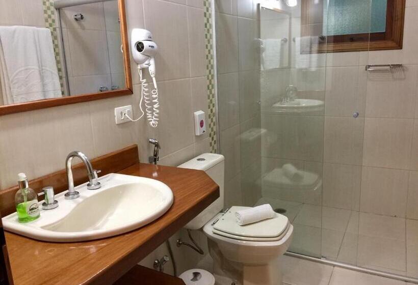اتاق لوکس, Pousada Victoria Villa By Nacional Inn   A 800 Metros Da Vila Capivari