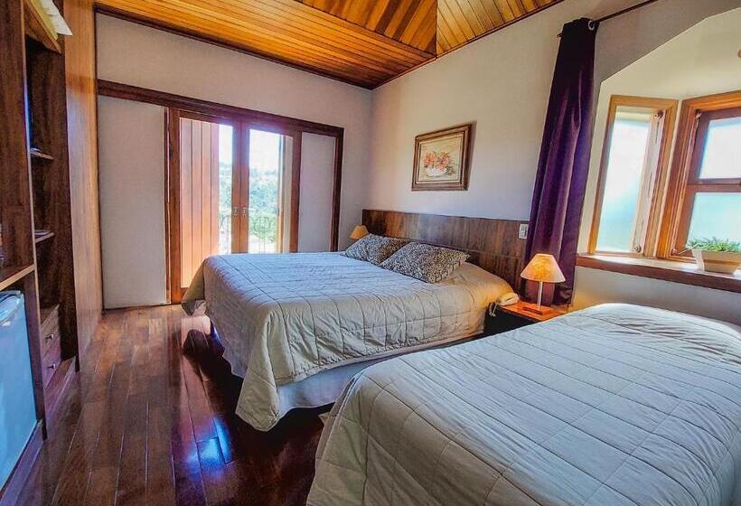 اتاق لوکس سه تخته, Pousada Victoria Villa By Nacional Inn   A 800 Metros Da Vila Capivari