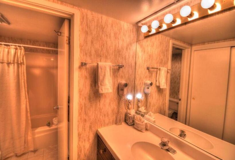 Студия Superior, Aspenwood   Coraltree Residence Collection