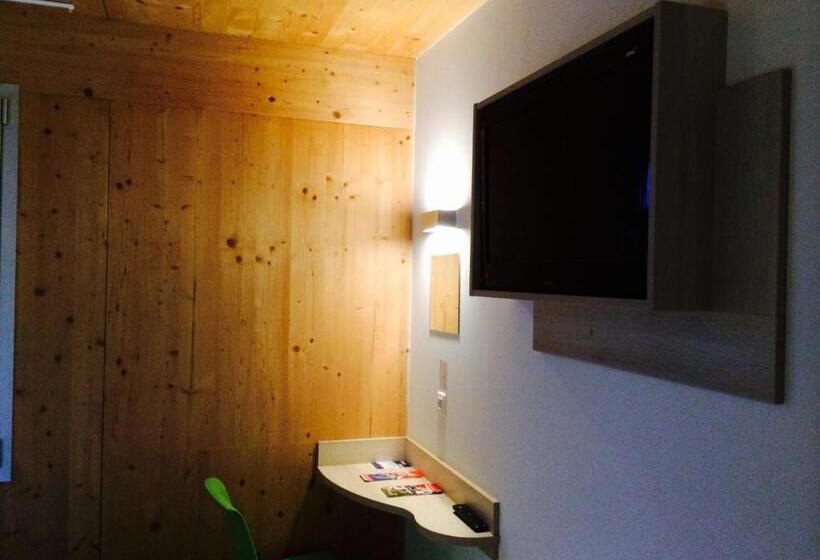 Номер Стандарт, Fasthotel Dunkerque