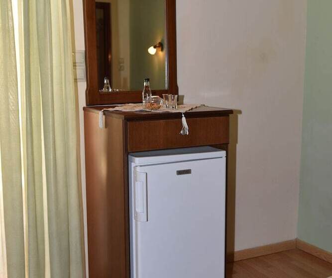 Habitación Estàndard Individual, 40 Platania
