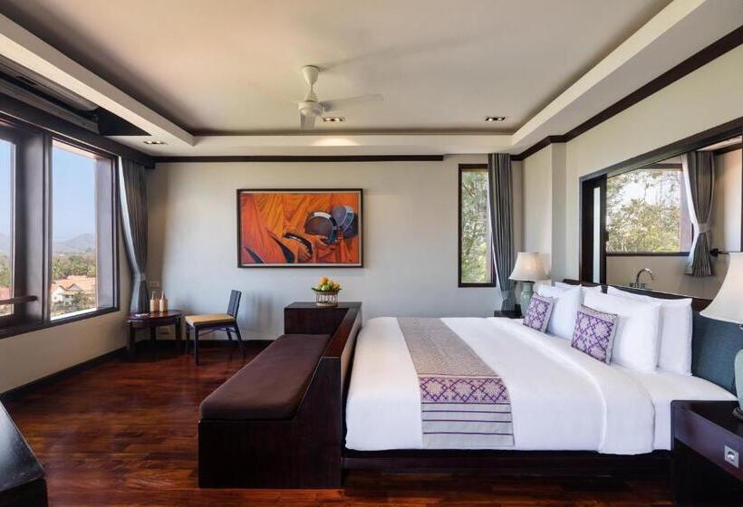 스위트 킹사이즈 침대, Kiridara Luang Prabang