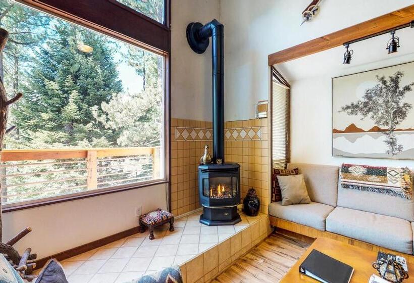 آپارتمان 2 خوابه, Squaw Valley Views Condo #15