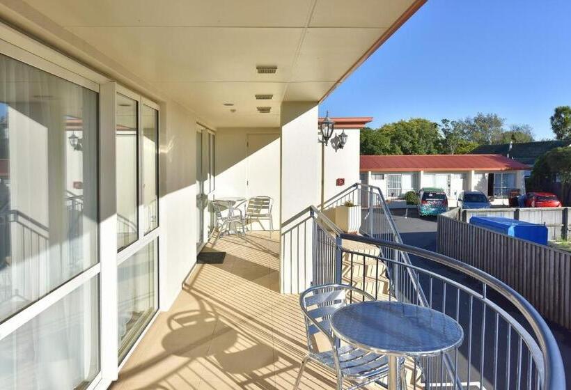 Студия Deluxe, Northcote Motor Lodge