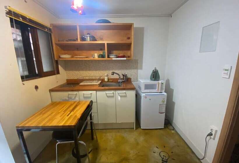 공동 객실, High Street Guest House Hongdae   Hostel
