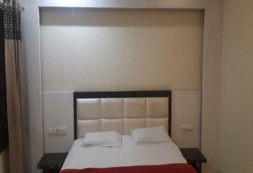 Номер Deluxe, Raj Palace, Amritsar