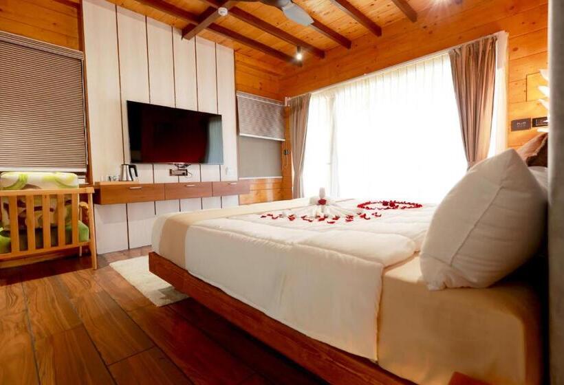 اتاق لوکس, Wooden Ecr Sea Resort