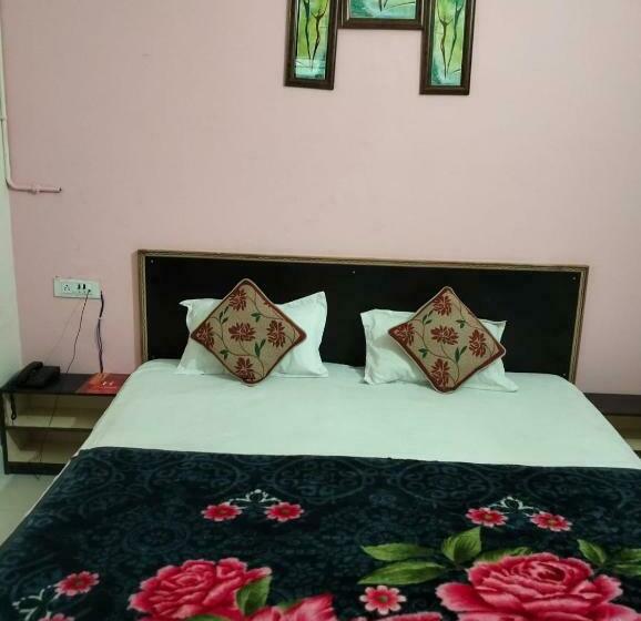 Номер Deluxe, Indraprastha By Wb Inn