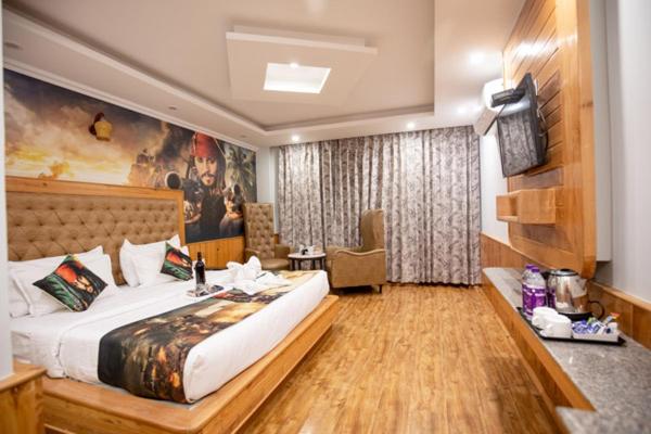 디럭스 룸, Smuggler Resort Near Khatusham & Hadimba Temple With Parking & Swimming Pool