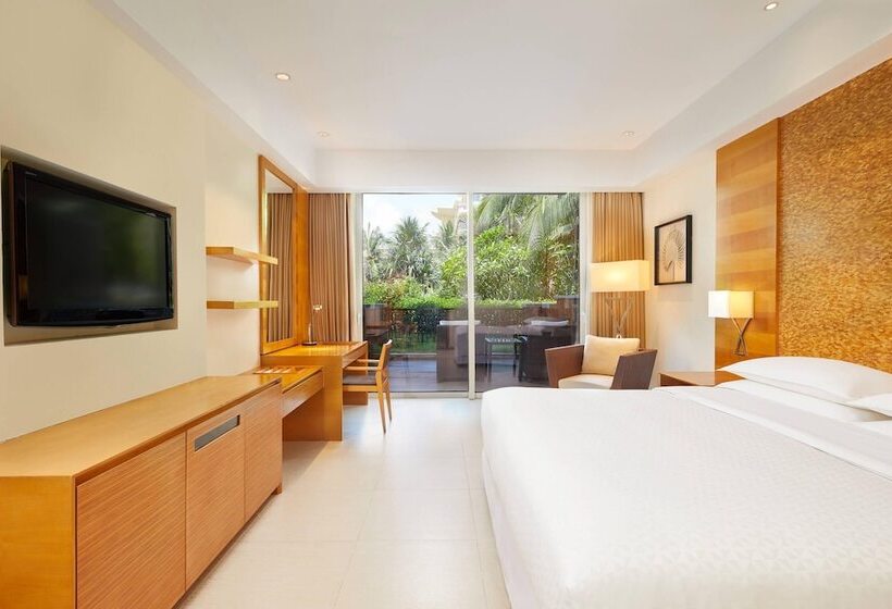 Номер Стандарт Двуспальная Кровать, Four Points By Sheraton Shenzhou Peninsula Resort
