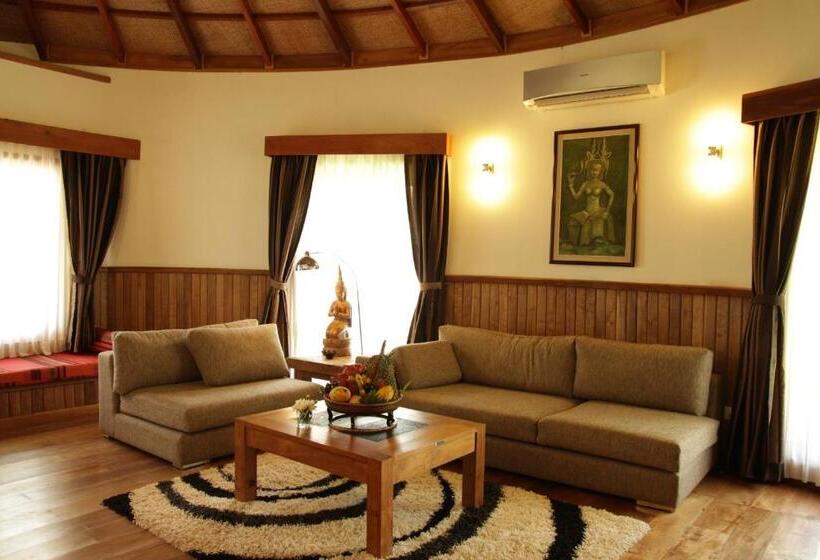 سوئیت با تخت بزرگ, Nataya Round House Coral Bay Resort