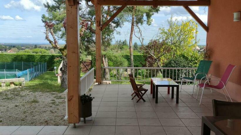 اتاق سوپریور خانوادگی, La Petite Maison