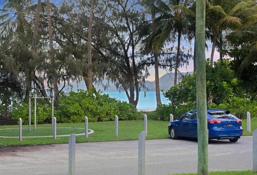 Villa 3 Camere da Letto, By The Sea Port Douglas