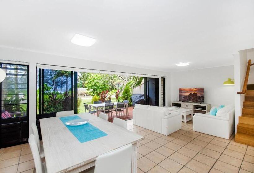 Villa 3 Camere da Letto, By The Sea Port Douglas