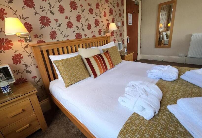 Номер Deluxe Вид на Бассейн, Riviera Lodge