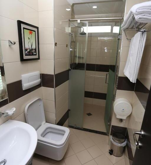 スタンダード４人部屋, Town House