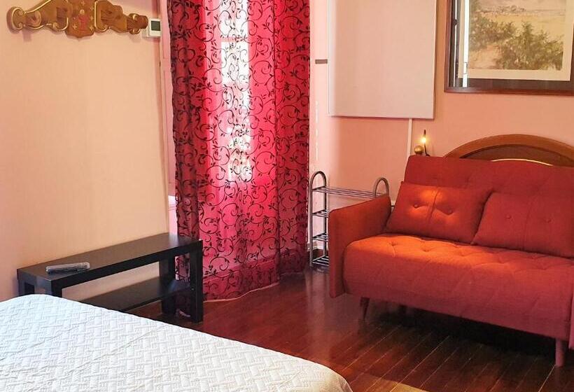 패밀리 룸, Casa Bracamonte