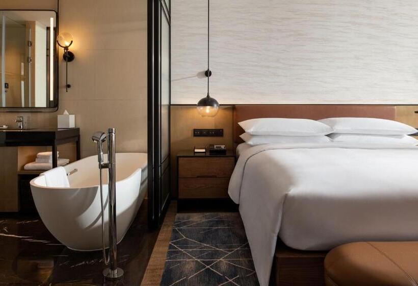 Стандартный Номер Кровать Кинг, Sheraton Ningbo Xiangshan Resort