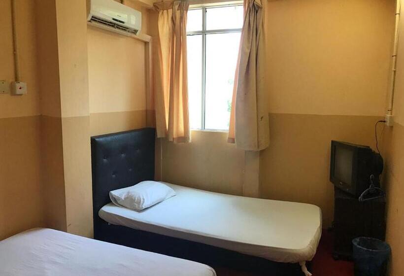 Трехместный Номер Стандарт Совместная Ванная, Motel Terminal Inn
