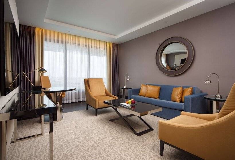 Люкс, Doubletree By Hilton Hotel Minsk
