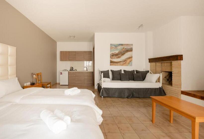Трехместный Номер Комфорт, Georgalas Sun Beach Resort