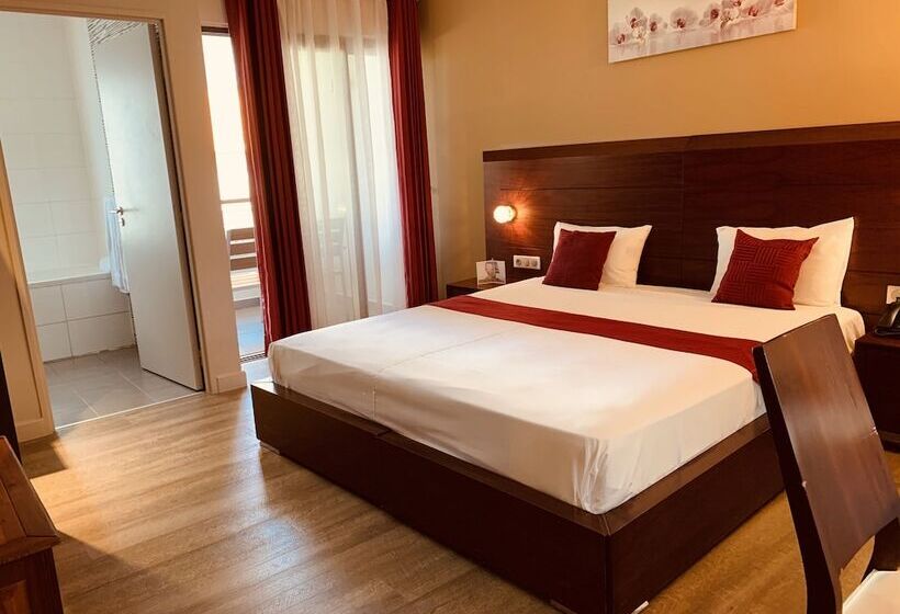Chambre Standard Lit Double, Tulip Inn Sainte Clotilde, La Réunion