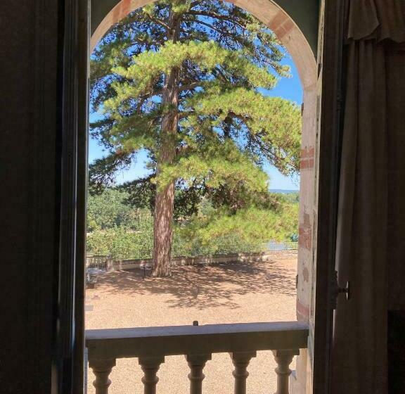 اتاق استاندارد با تخت بزرگ, Chateau De La Boussiniere