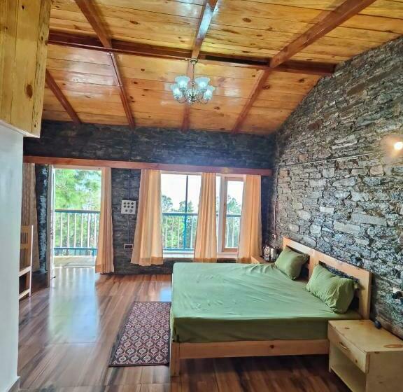 스탠다드 룸 산 전망, The Roots Hotel & Resort Jalna Almora