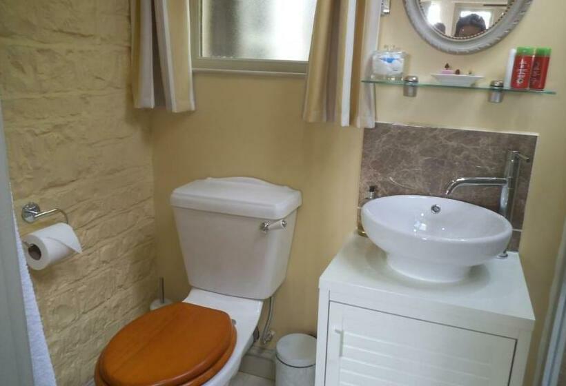 Номер Стандарт, Conygre Bungalow