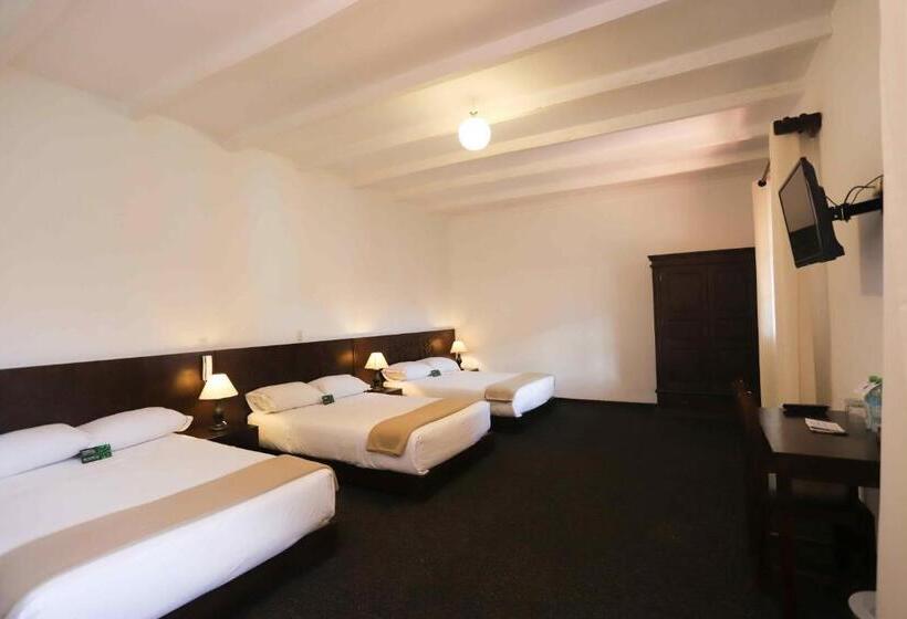 Номер Стандарт Трехместный, La Xalca Hotel   Asociado Casa Andina