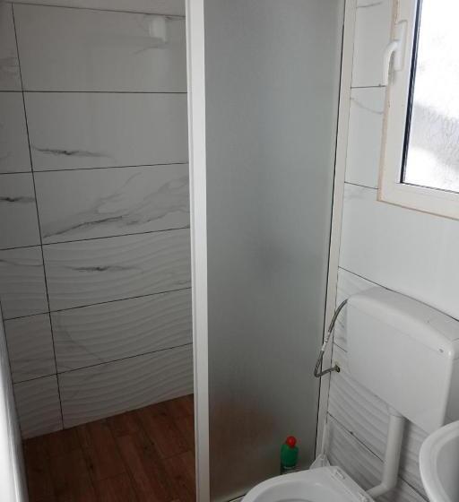 베이직 3인 룸, Guesthouse Arber
