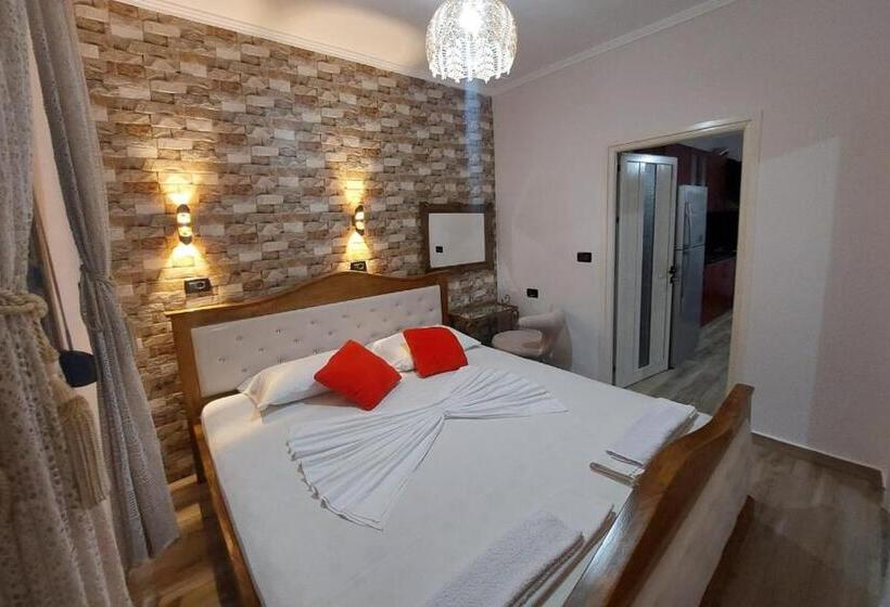 اتاق خانوادگی, Villa Heljos Apartaments