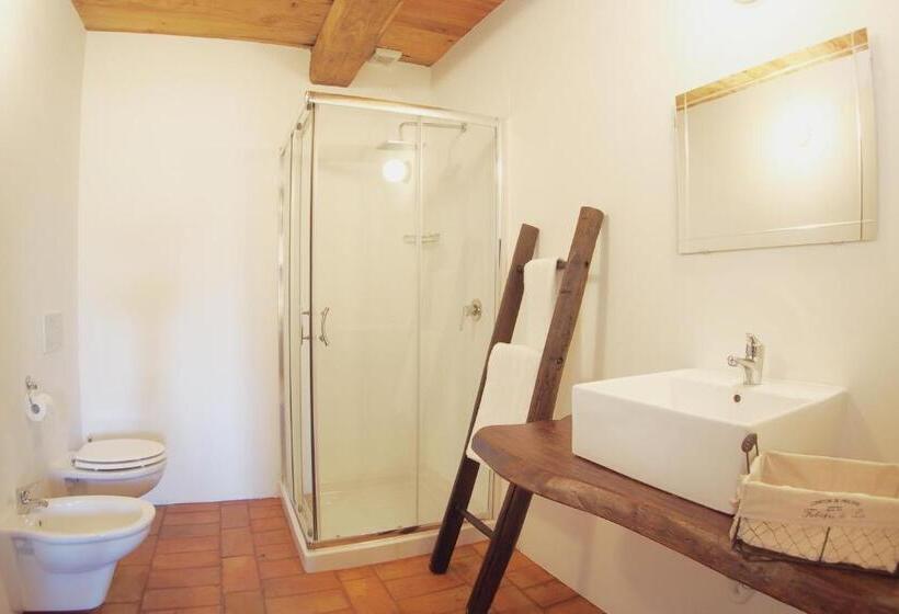 Люкс, Il Casale Toscoemiliano